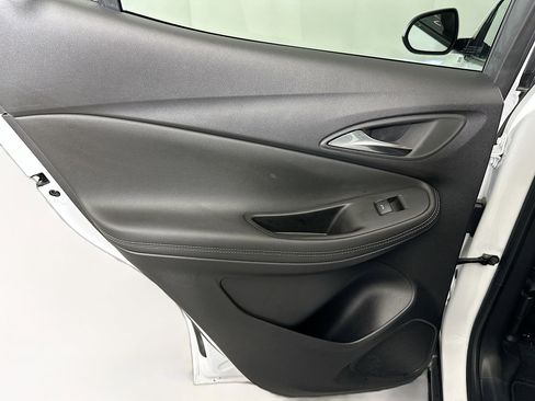 Used 2025 Buick Encore GX Preferred image 25