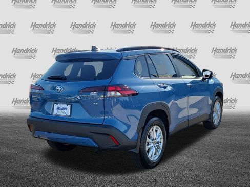 Used 2026 Toyota Corolla Cross LE FWD image 7
