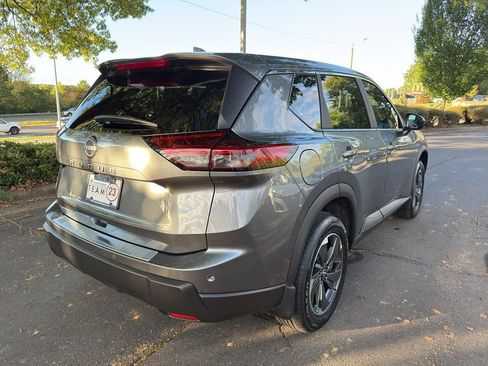 New 2026 Nissan Rogue SV image 7