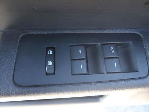 Used 2018 Ford Flex SE image 11