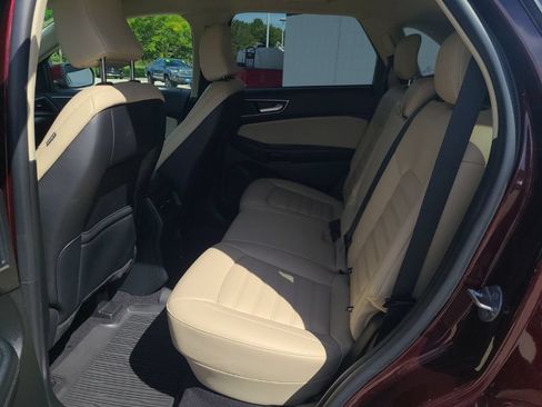 Used 2024 Ford Edge SEL w/ Convenience Package AWD/4WD image 17