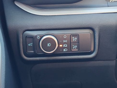 Used 2023 Ford Explorer XLT w/ Equipment Group 202A image 18