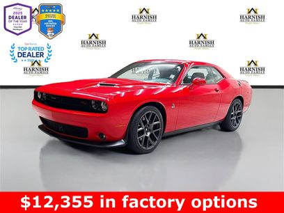 Used 2017 Dodge Challenger R/T Scat Pack w/ Leather Interior Group