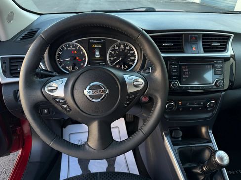 Used 2017 Nissan Sentra SR Turbo FWD image 8