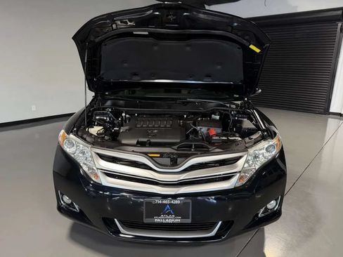 Used 2015 Toyota Venza XLE w/ XLE Premium Package FWD image 7