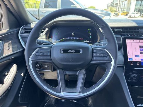 New 2025 Jeep Grand Cherokee Limited 4xe w/ Trailer Tow Package image 19