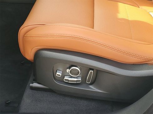 New 2026 Jaguar F-PACE R-Dynamic S image 13