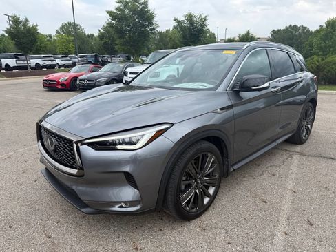 Used 2020 INFINITI QX50 Essential w/ Edition 30 Package AWD/4WD image 1