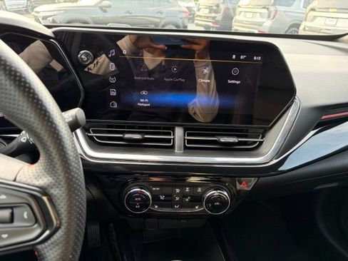 Certified 2026 Chevrolet Trax RS w/ Driver Confidence Package FWD image 22