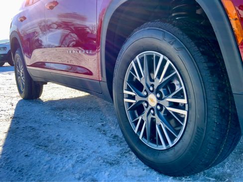 New 2026 Chevrolet Traverse LT w/ LPO, Floor Liner Package image 13