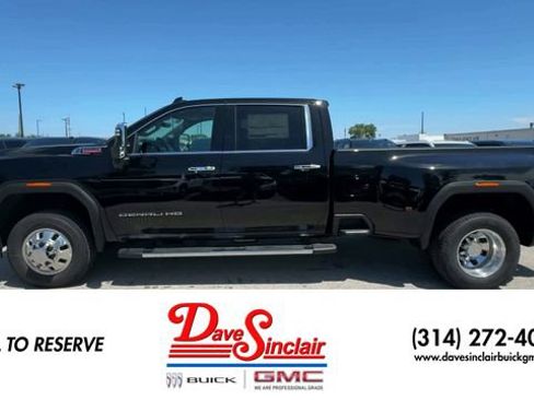 New 2026 GMC Sierra 3500 Denali w/ Denali Reserve Package AWD/4WD image 5