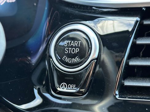 Used 2022 BMW 530i xDrive w/ M Sport Package image 29