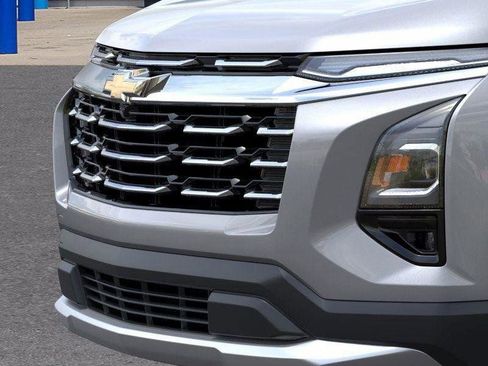 New 2026 Chevrolet Equinox LT w/ Convenience Package II image 14