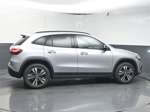 New 2026 Mercedes-Benz GLA 250 image 8