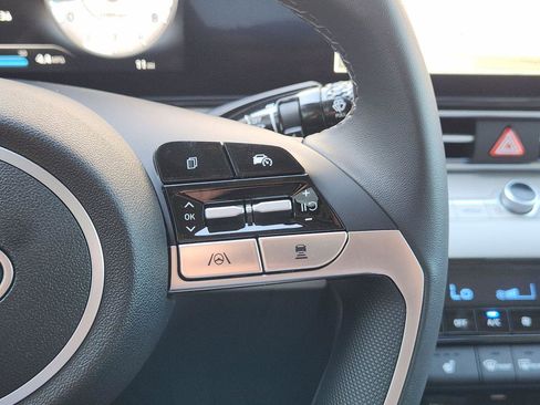 New 2026 Hyundai Elantra Limited image 27