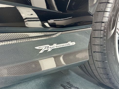 Used 2023 Lamborghini Urus Performante AWD/4WD image 44