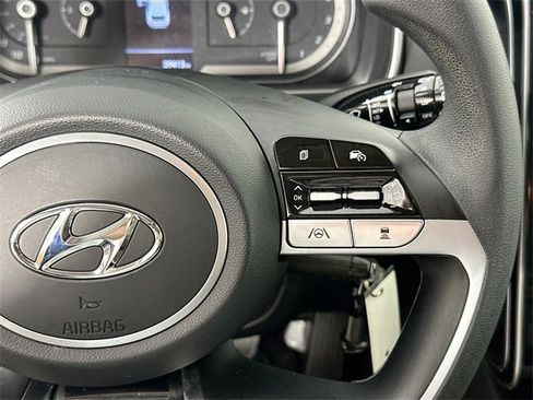 Used 2023 Hyundai Tucson SE image 28
