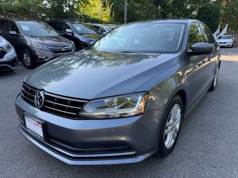 Used 2018 Volkswagen Jetta S FWD image 3