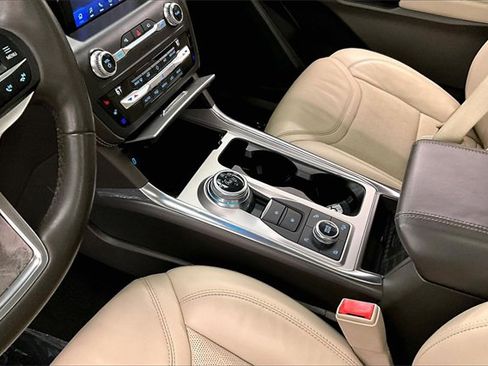 Used 2020 Ford Explorer Platinum w/ Premium Technology Package image 14