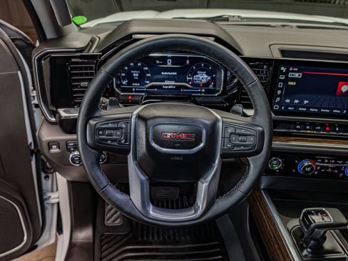 Used 2024 GMC Sierra 1500 Elevation w/ X31 Off-Road Package image 15