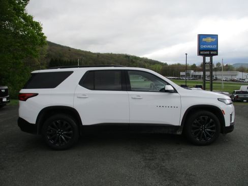 Certified 2023 Chevrolet Traverse RS AWD/4WD image 4