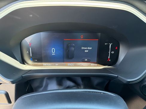 Used 2025 Ford Escape Active AWD/4WD image 16