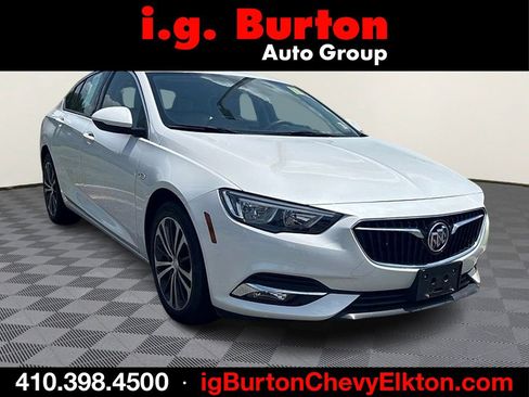 Used 2019 Buick Regal Essence w/ Sights and Sounds Package FWD image 1