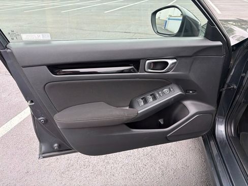 Used 2023 Honda Civic EX image 18