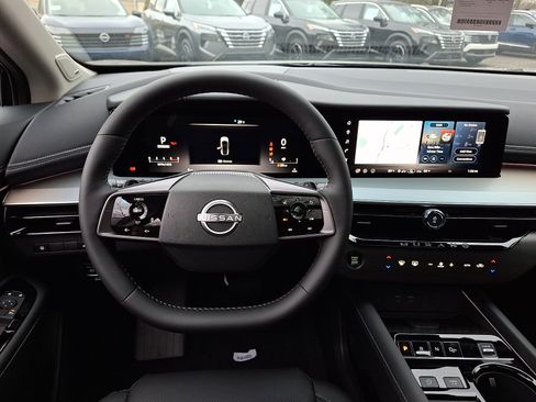 New 2026 Nissan Murano SL image 9