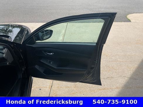 Certified 2023 Honda Accord LX image 19