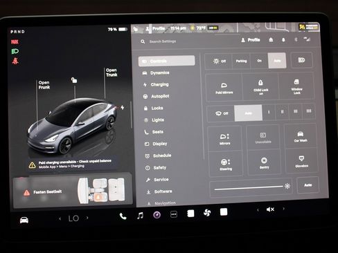 Used 2023 Tesla Model 3 Standard Range image 6