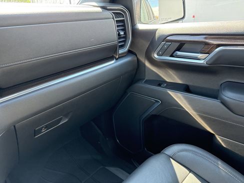 Used 2022 Chevrolet Silverado 1500 LT w/ All Star Edition Plus image 30