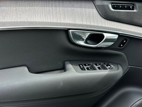 New 2026 Volvo XC90 T8 Ultra w/ Lounge Package AWD/4WD image 9