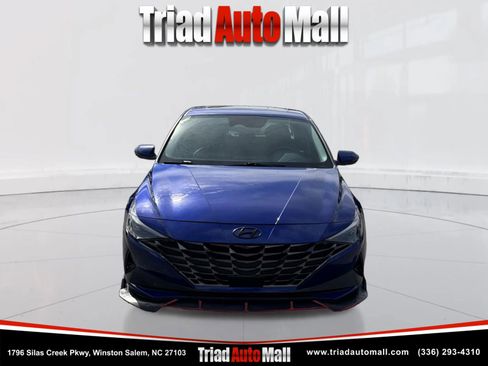 Used 2023 Hyundai Elantra Limited image 2