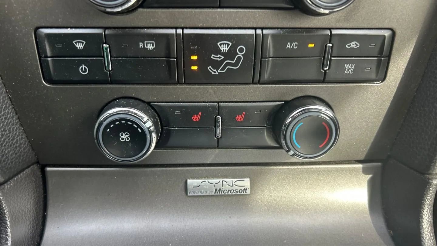 Used 2014 Ford Mustang GT Premium RWD image 20