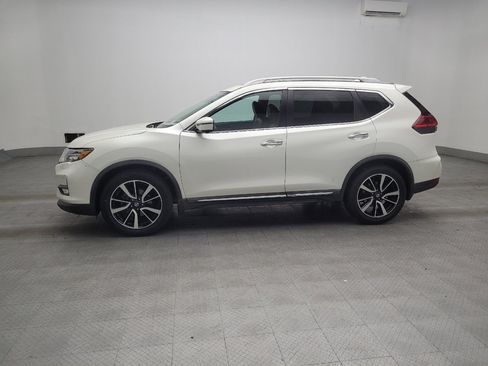 Used 2017 Nissan Rogue SL w/ SL Premium Package FWD image 2