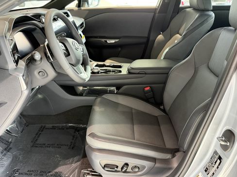 New 2026 Lexus RZ 350e 2WD image 19