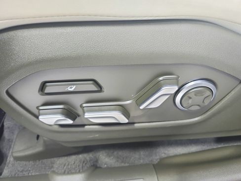 Used 2024 Hyundai Santa Fe Calligraphy FWD image 20