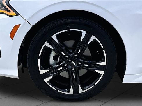 Used 2022 Kia K5 GT-Line w/ GT-Line FWD Premium Package image 11