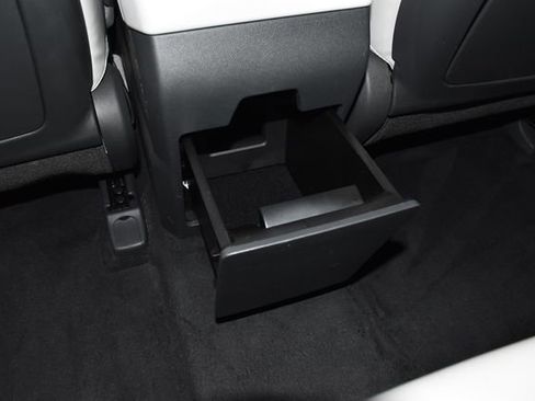 Used 2025 Hyundai Santa Fe SEL image 32