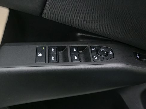 Used 2025 BMW X3 xDrive30i w/ Premium Package image 43