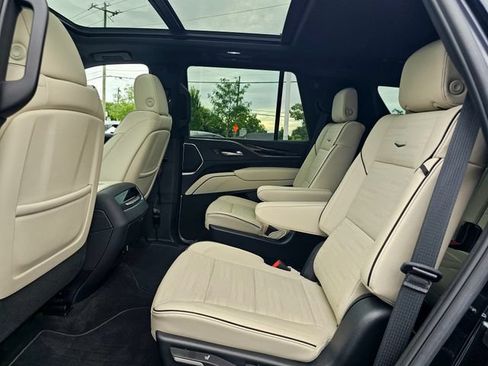 Used 2023 Cadillac Escalade Sport w/ Touring Package AWD/4WD image 25