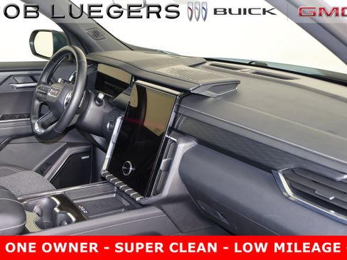 Certified 2025 GMC Acadia Elevation image 21