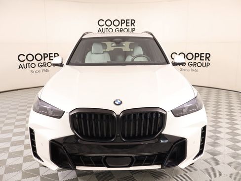 Used 2024 BMW X5 xDrive40i w/ M Sport Package AWD/4WD image 10
