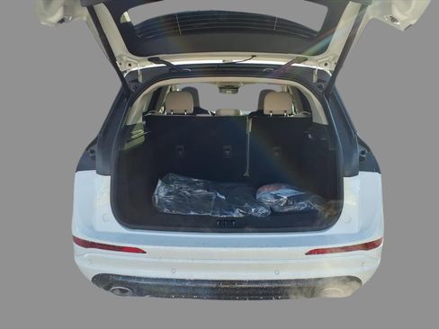 New 2026 Lincoln Corsair Grand Touring image 8