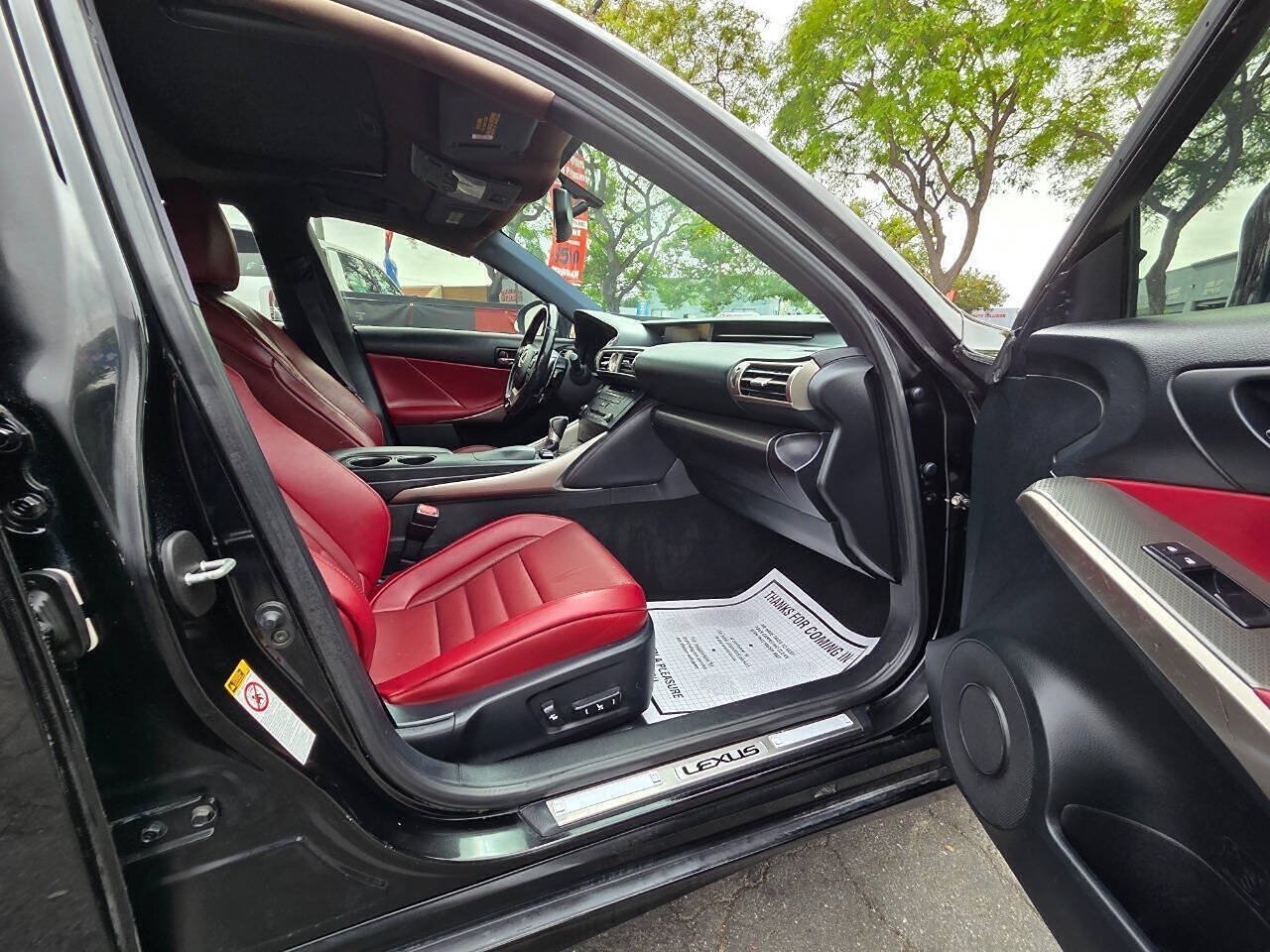 Used 2016 Lexus IS 200t w/ F Sport Package RWD image 8