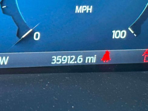 Used 2024 Ford F250 Lariat w/ Tremor Off-Road Package image 28