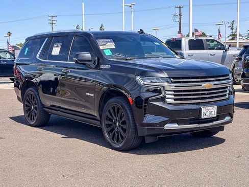Used 2021 Chevrolet Tahoe High Country w/ Premium Package RWD image 5