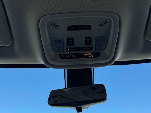 Used 2021 Chevrolet Traverse High Country w/ LPO, Floor Liner Package image 28