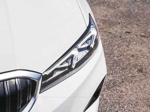 Used 2023 BMW 330i Sedan w/ Driving Assistance Package RWD image 10